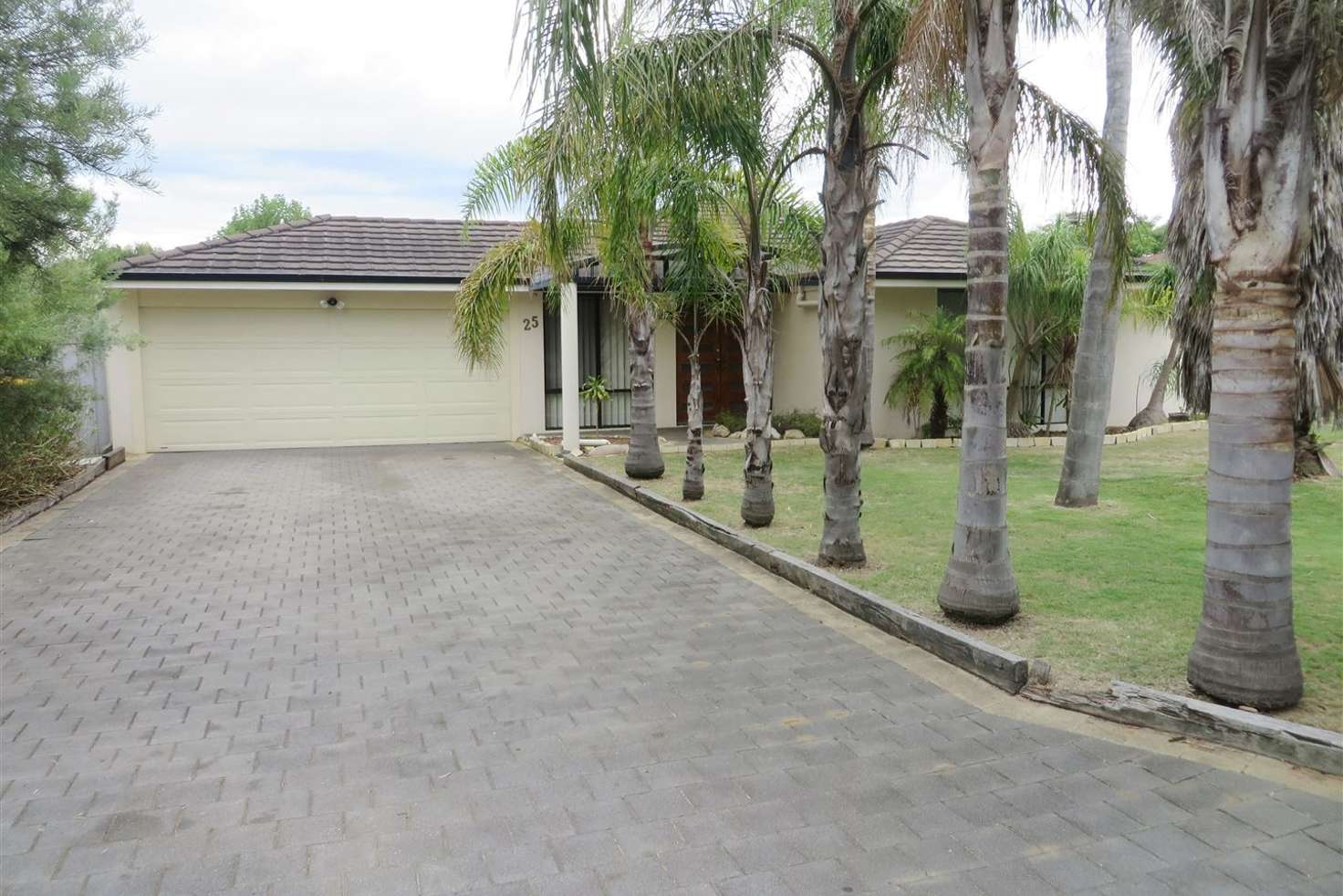 Main view of Homely house listing, 25 Songlark Mews, Geographe WA 6280