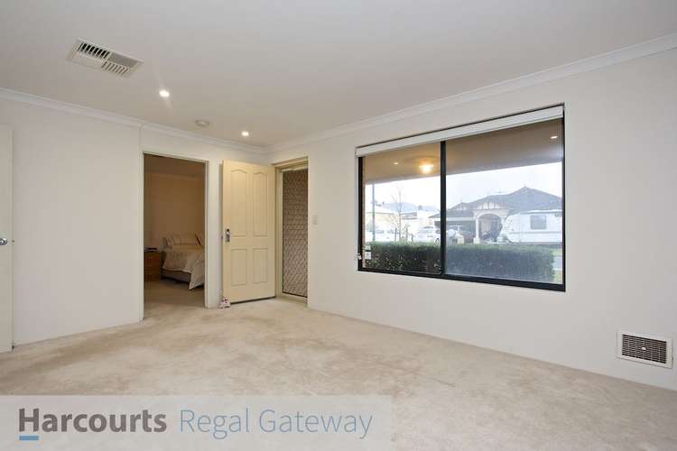 Fourth view of Homely house listing, 46 Chivalry Way, Atwell WA 6164