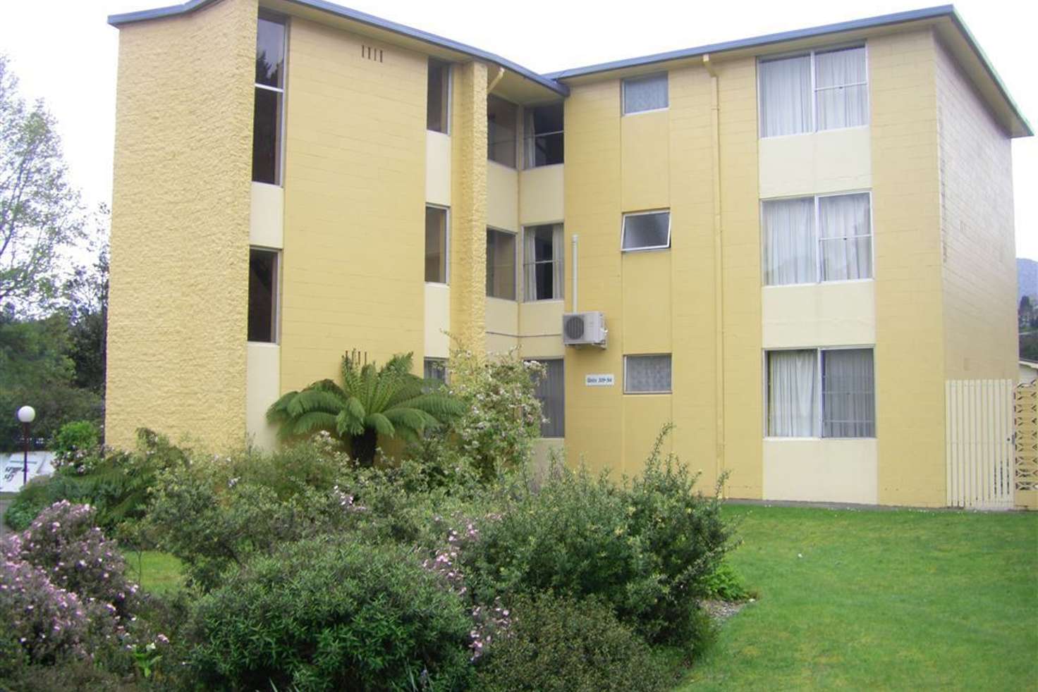 Main view of Homely unit listing, 310/1 Batchelor St, Queenstown TAS 7467