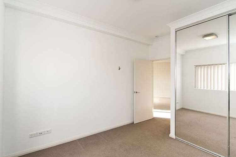 Fourth view of Homely apartment listing, 39/23 Junction Boulevard, Cockburn Central WA 6164