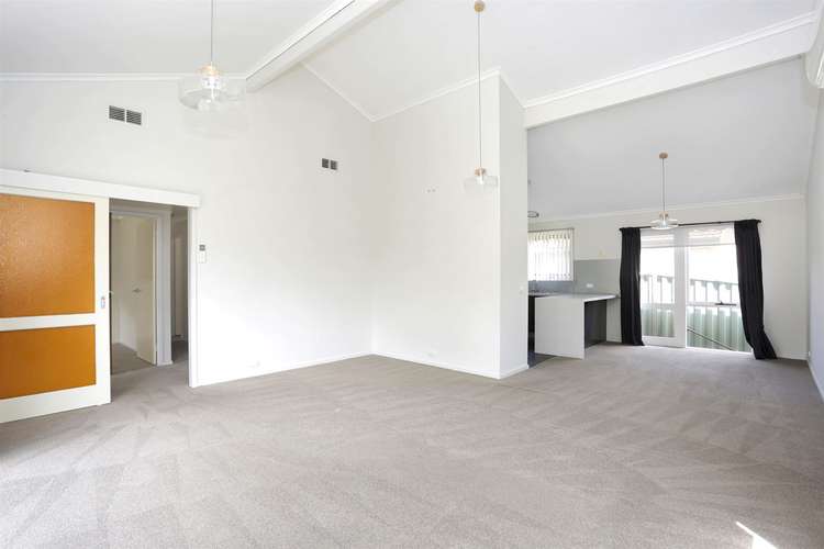 Fifth view of Homely unit listing, 5/26 Johnathan Avenue, Burwood East VIC 3151