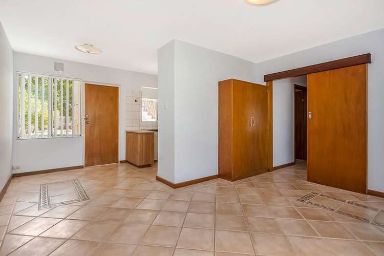 Sixth view of Homely flat listing, 3/9-11 Gloucester Avenue, Shoalwater WA 6169