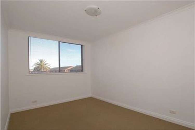 Fourth view of Homely flat listing, 17/402 Nepean Highway, Frankston VIC 3199