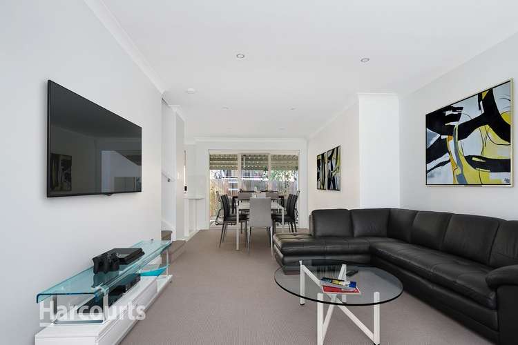 Second view of Homely townhouse listing, 20/10 Derwent Avenue, Avondale NSW 2530
