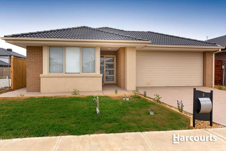 Main view of Homely house listing, 5 McNaughton Crescent, Berwick VIC 3806