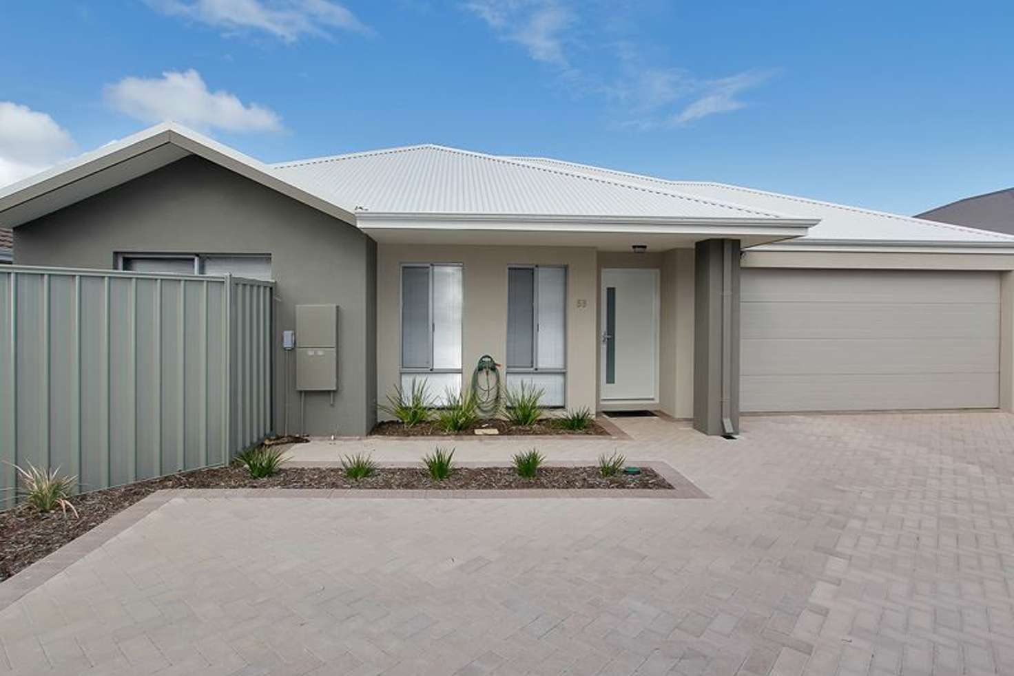 Main view of Homely house listing, b/5 Princeton Circuit, Aubin Grove WA 6164