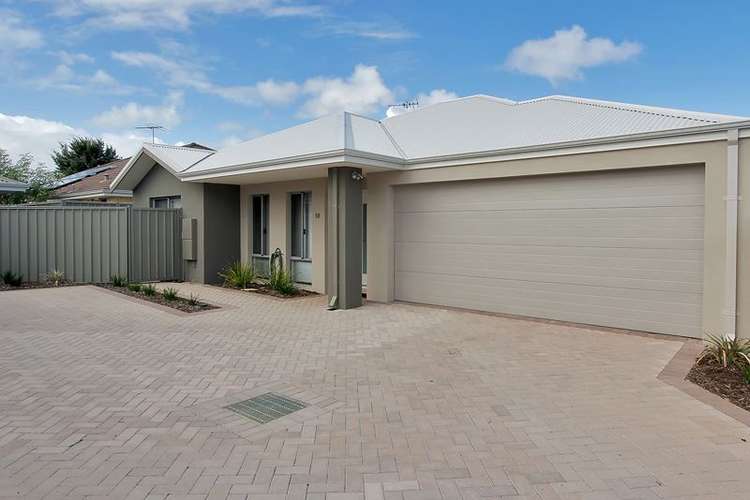 Second view of Homely house listing, b/5 Princeton Circuit, Aubin Grove WA 6164