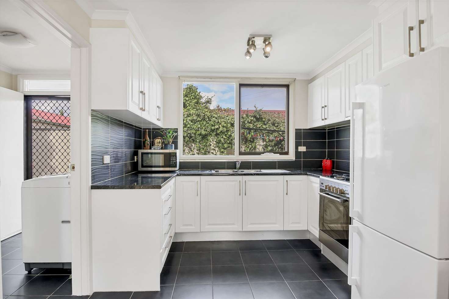 Main view of Homely unit listing, 1/11-17 Howitt Avenue, Corio VIC 3214