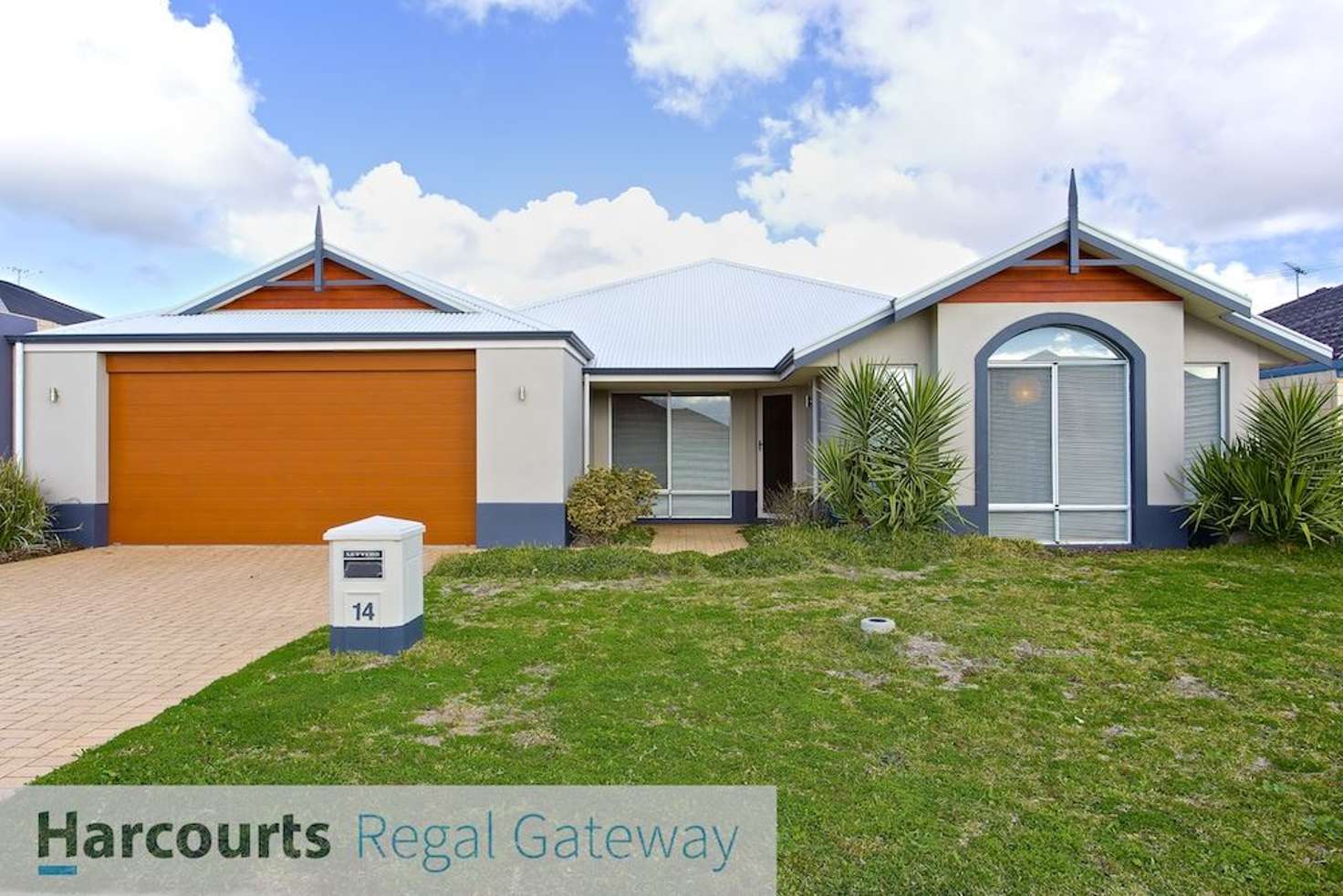 Main view of Homely house listing, 14 Blue Mountain Circuit, Aubin Grove WA 6164