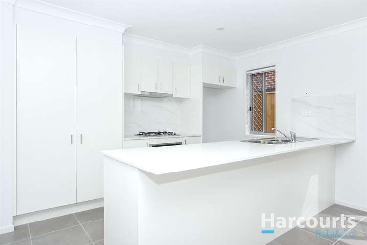 Second view of Homely house listing, 6 Lone Pine Drive, Mernda VIC 3754