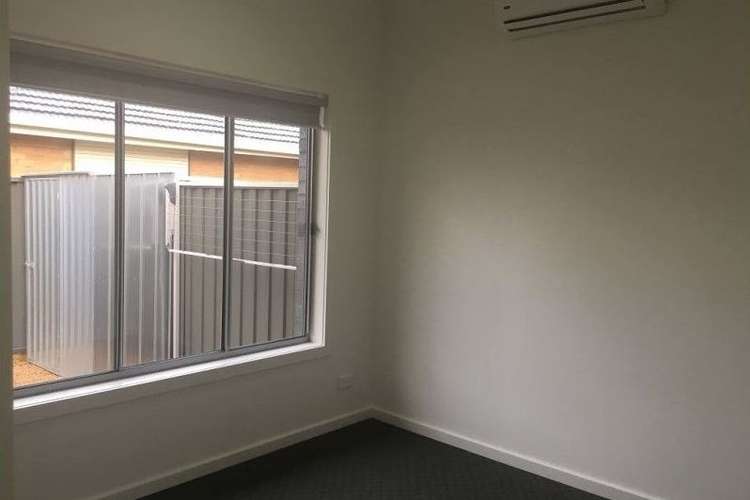 Fifth view of Homely unit listing, 2/60 Messmate Street, Lalor VIC 3075