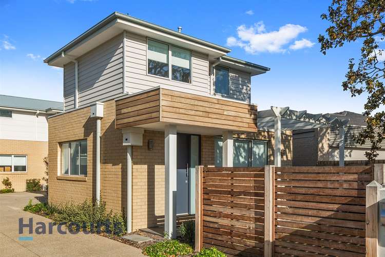 Main view of Homely townhouse listing, 3/28 Macdonald Grove, Mornington VIC 3931