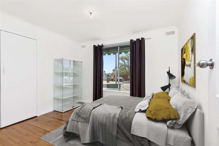 Second view of Homely house listing, 6 Paragon Court, Wendouree VIC 3355