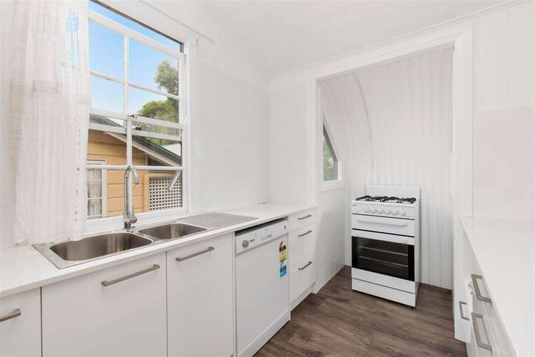 Fifth view of Homely house listing, 31 Abingdon Street, Woolloongabba QLD 4102