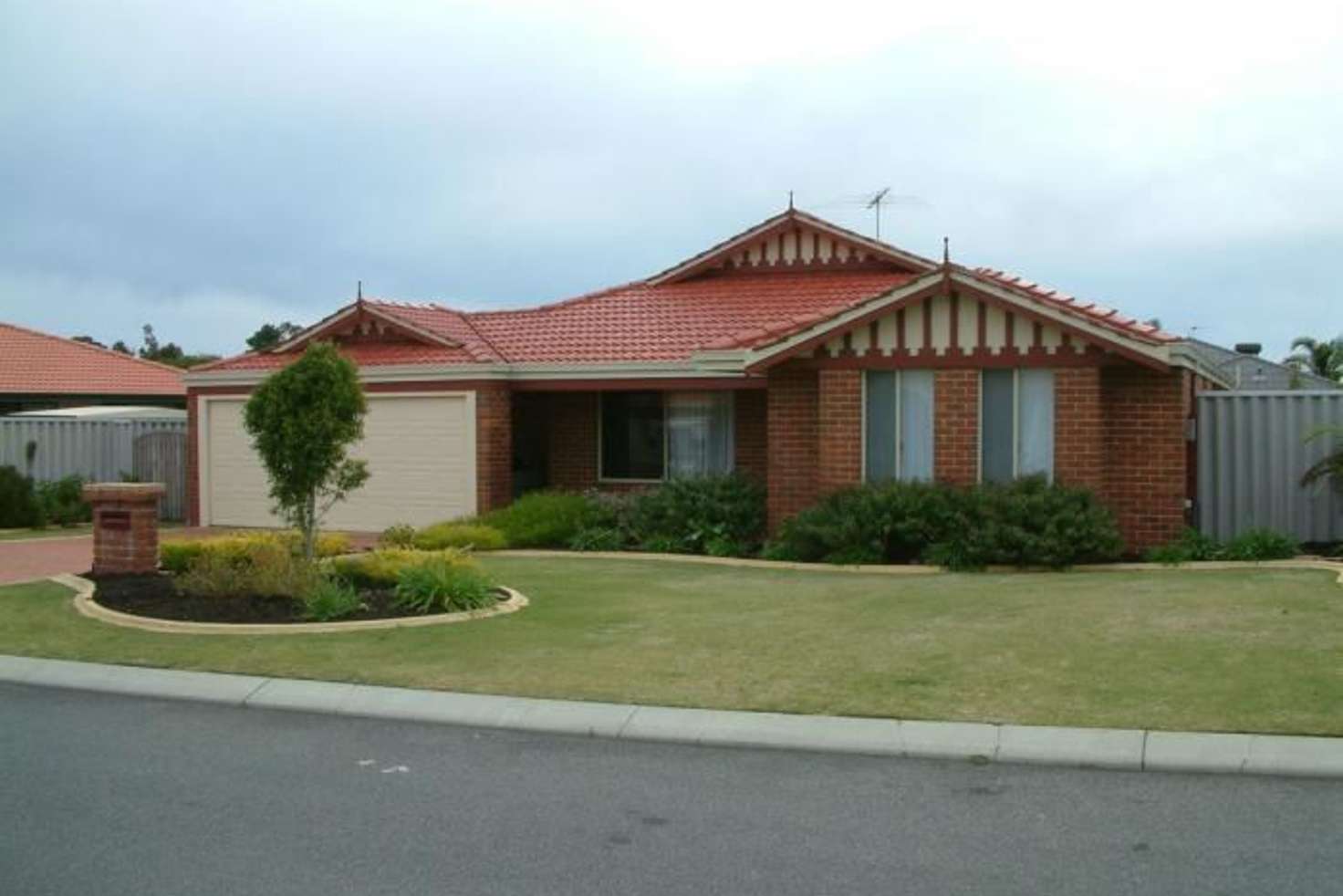 Main view of Homely house listing, 3 Denfield Rise, Carramar WA 6031