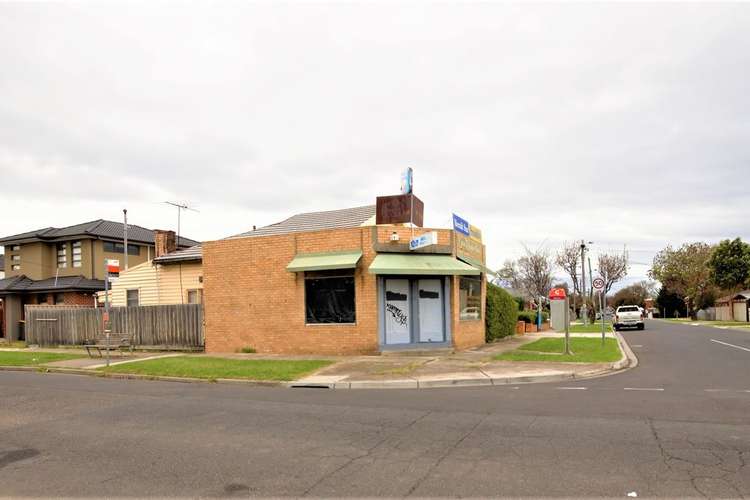 Second view of Homely house listing, 204 Hudson St, Spotswood VIC 3015