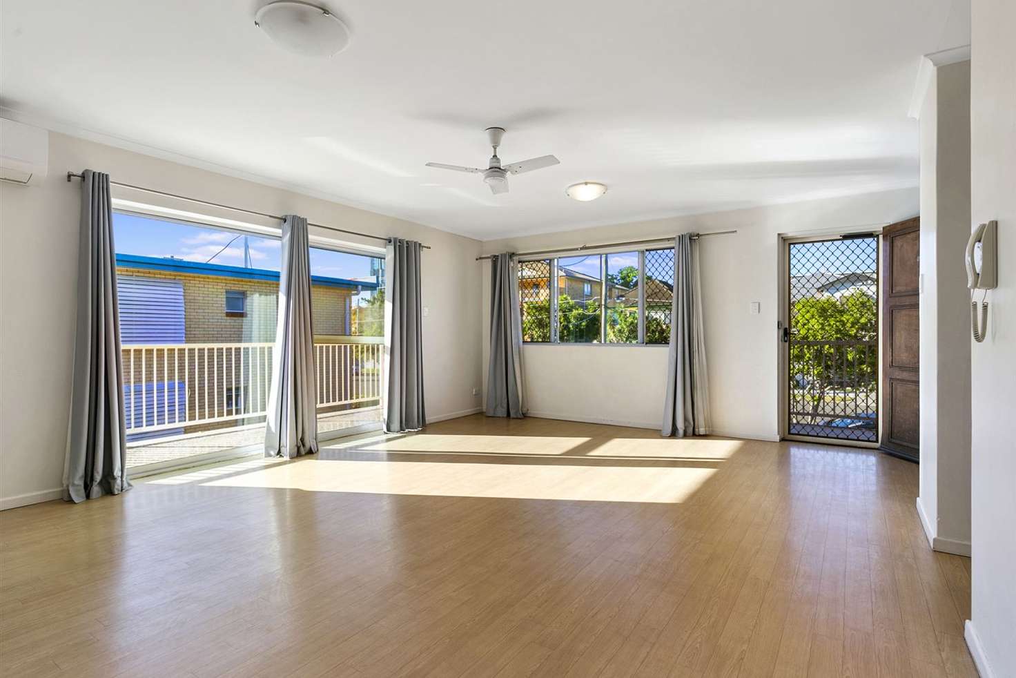Main view of Homely unit listing, 6/15 Macaulay Street, Coorparoo QLD 4151