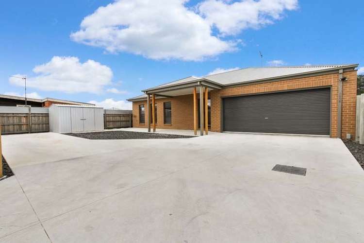 Second view of Homely townhouse listing, 209b Macleod Street, Bairnsdale VIC 3875