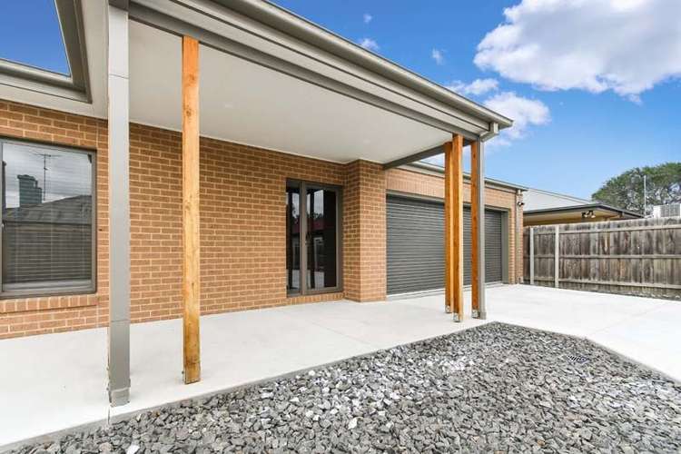 Third view of Homely townhouse listing, 209b Macleod Street, Bairnsdale VIC 3875