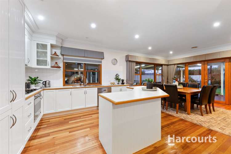 Sixth view of Homely house listing, 10 Imperial Court, Hillside VIC 3037