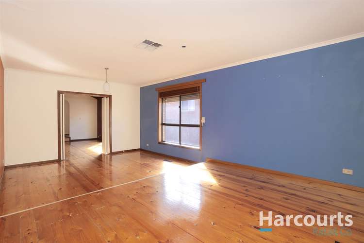 Fourth view of Homely house listing, 270 Betula Avenue, Mill Park VIC 3082