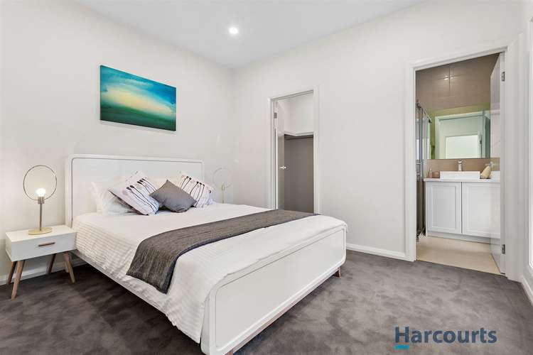 Fifth view of Homely townhouse listing, 1/23 Vasey Avenue, Mount Waverley VIC 3149
