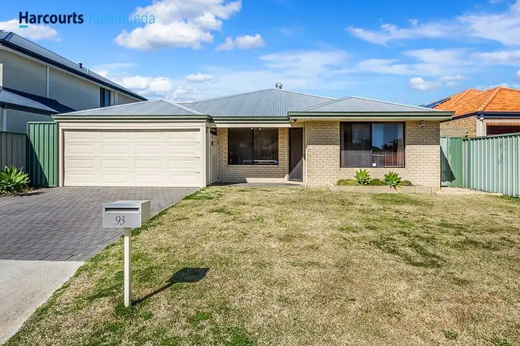 93 Maamba Road, Wattle Grove WA 6107
