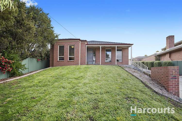 Main view of Homely townhouse listing, 1/6 Sainsbury Court, Mount Clear VIC 3350