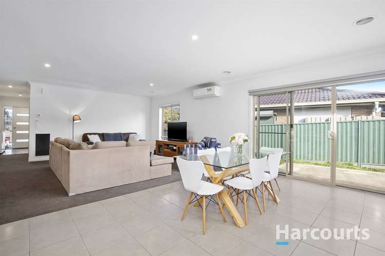 Third view of Homely townhouse listing, 1/6 Sainsbury Court, Mount Clear VIC 3350