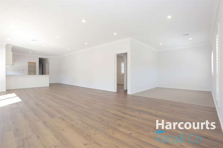Fifth view of Homely house listing, 4 Graddaka Terrace, South Morang VIC 3752