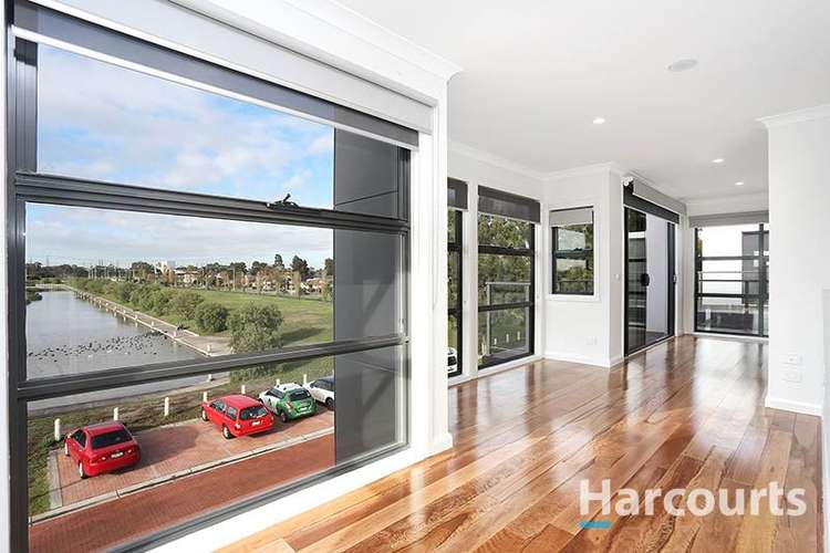 Fifth view of Homely apartment listing, 201/5 The Promenade, South Morang VIC 3752