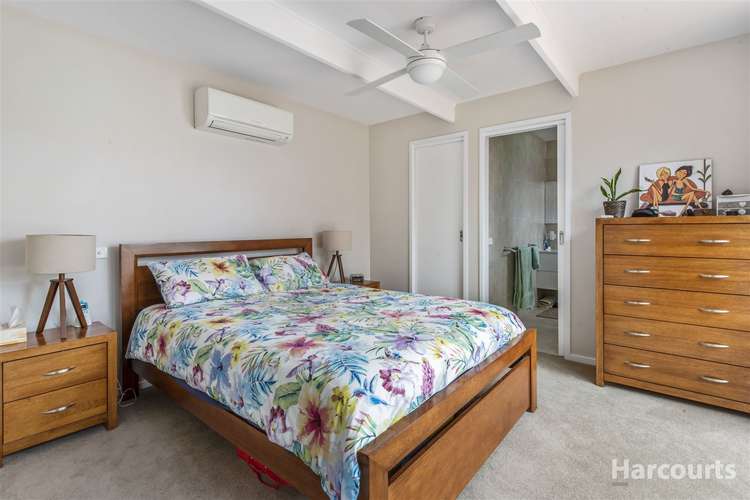Fifth view of Homely house listing, 4 Saligna Court, Langwarrin VIC 3910