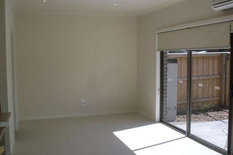 Fourth view of Homely townhouse listing, 5 Duke Street, Epping VIC 3076