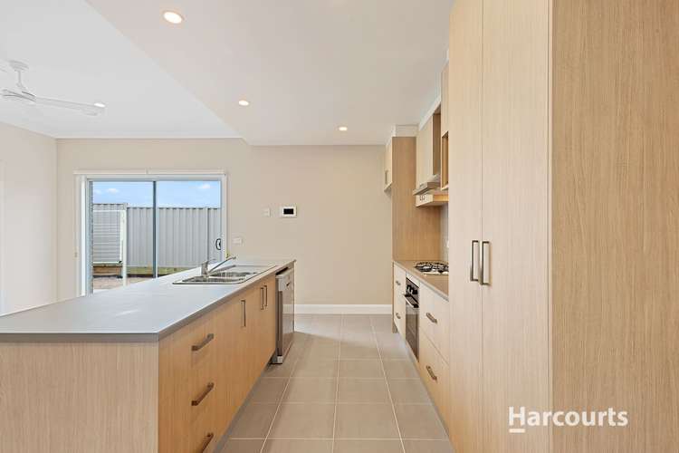 Fifth view of Homely house listing, 2/31 Caruana St, Harkness VIC 3337
