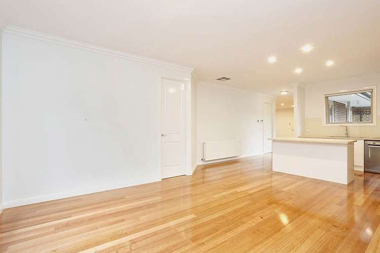 Fifth view of Homely townhouse listing, 3/18 Avondale Grove, Mount Waverley VIC 3149