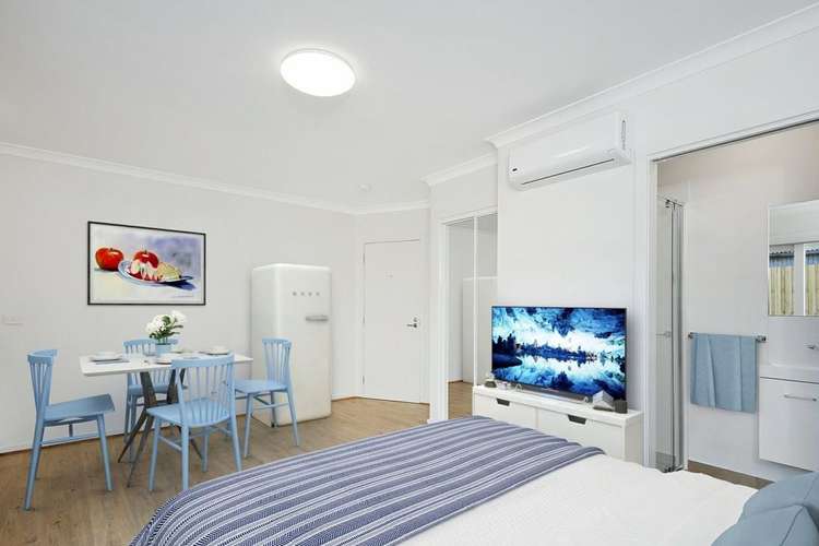 Second view of Homely studio listing, 7/71 Foot Street, Frankston VIC 3199