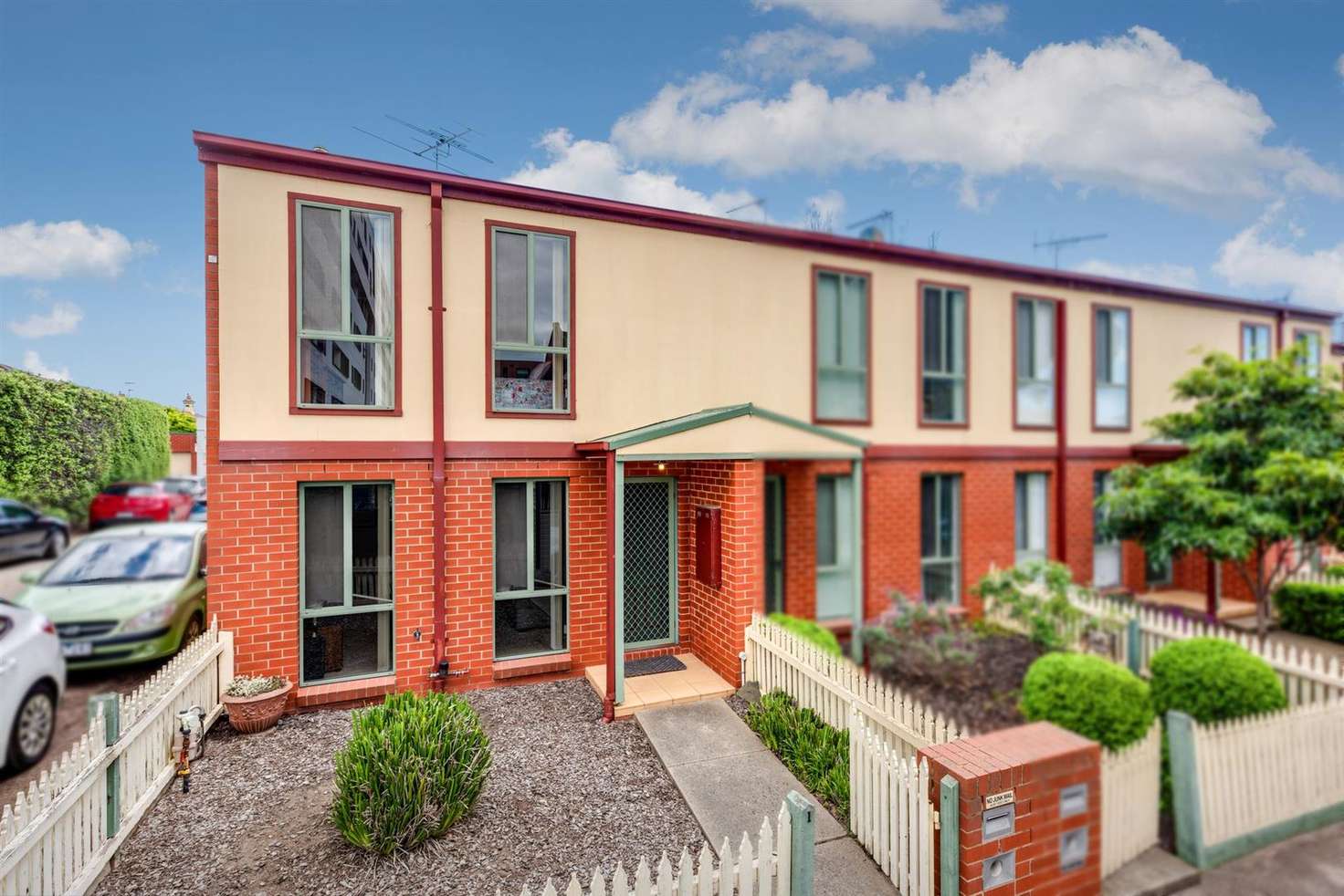 Main view of Homely unit listing, 1/4-10 Benson Street, Geelong VIC 3220