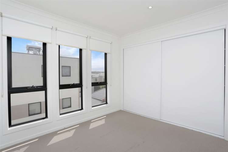 Third view of Homely townhouse listing, 22/8 Moresby Court, Craigieburn VIC 3064