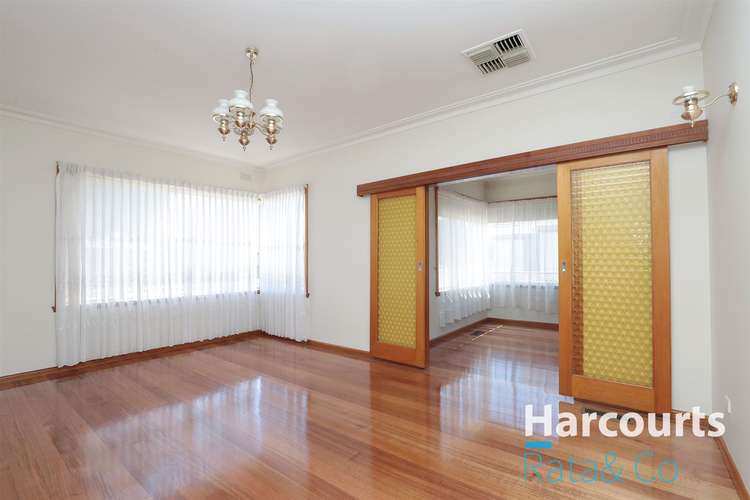 Fifth view of Homely house listing, 23 Kiama Drive, Lalor VIC 3075