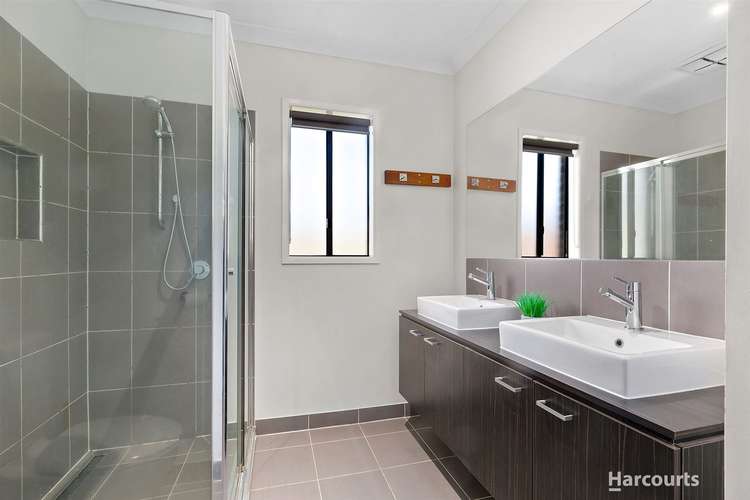 Fifth view of Homely house listing, 14 Highland Way, Warragul VIC 3820
