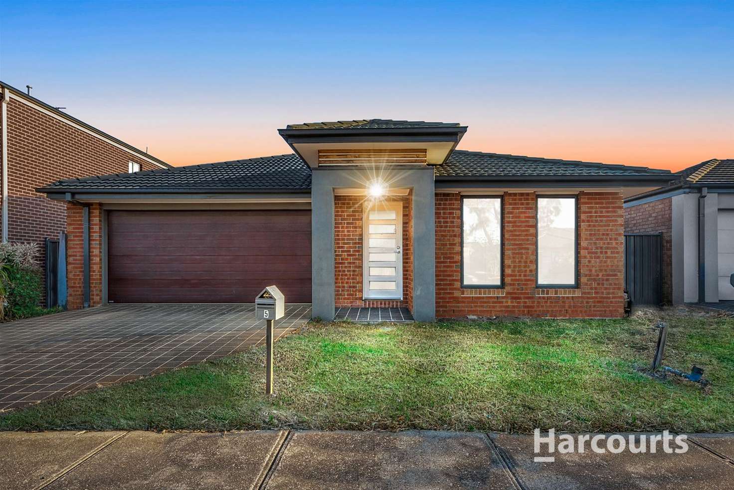 Main view of Homely house listing, 5 Ormesby Place, Deer Park VIC 3023