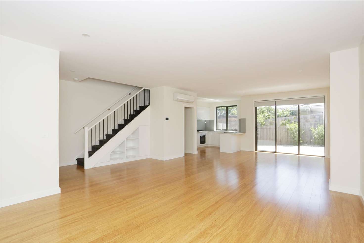 Main view of Homely townhouse listing, 8 Centre Court, Burwood VIC 3125
