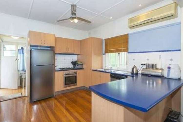 Main view of Homely house listing, 2 Dorames Street, Hendra QLD 4011