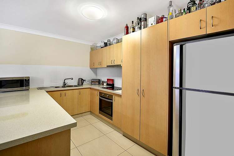 Fifth view of Homely semiDetached listing, 1/12 Marybeth Crescent, Molendinar QLD 4214