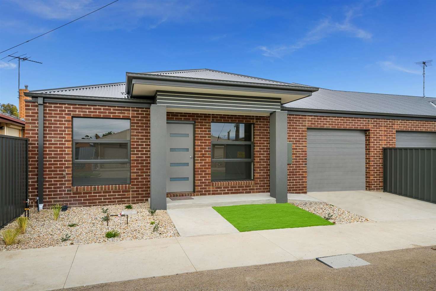 Main view of Homely unit listing, B/24 Thorburn Street, Bell Park VIC 3215
