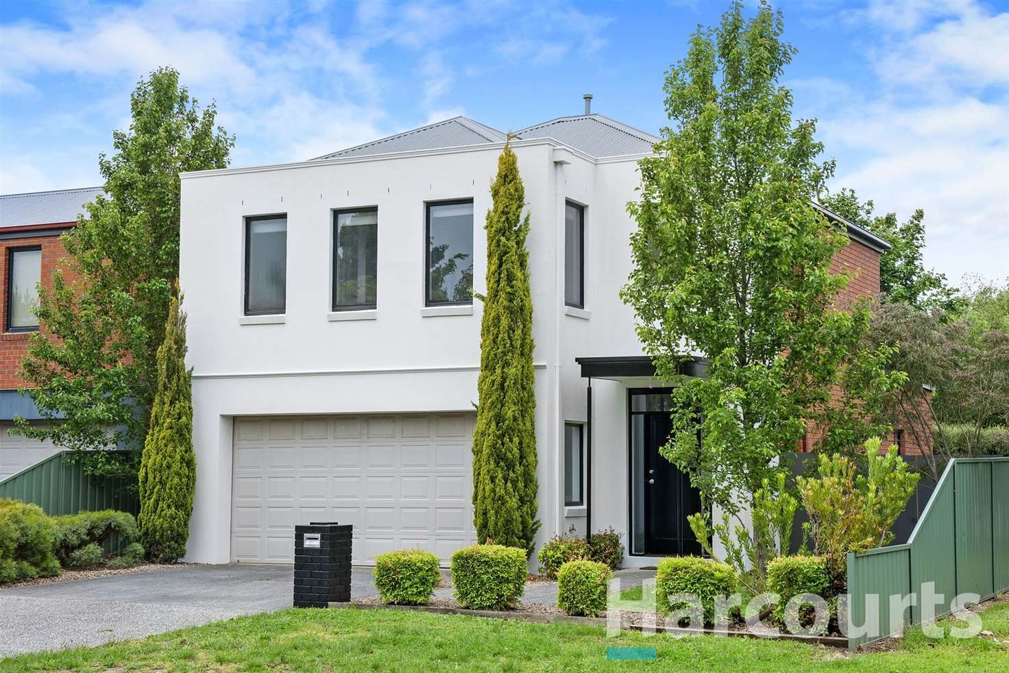 Main view of Homely house listing, 8 Ayrvale Avenue, Lake Gardens VIC 3355