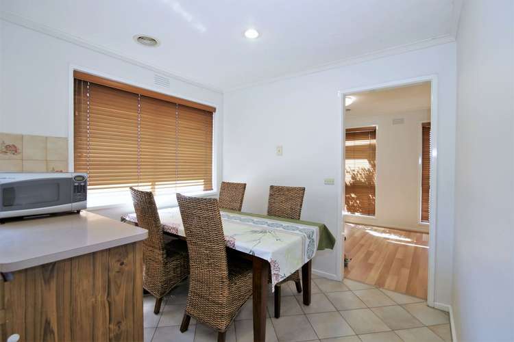 Fifth view of Homely house listing, 88 Kingsclere Avenue, Keysborough VIC 3173
