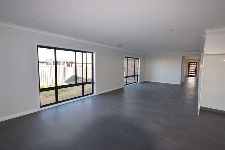 Sixth view of Homely house listing, 15 Tilbridge Street, Wangaratta VIC 3677