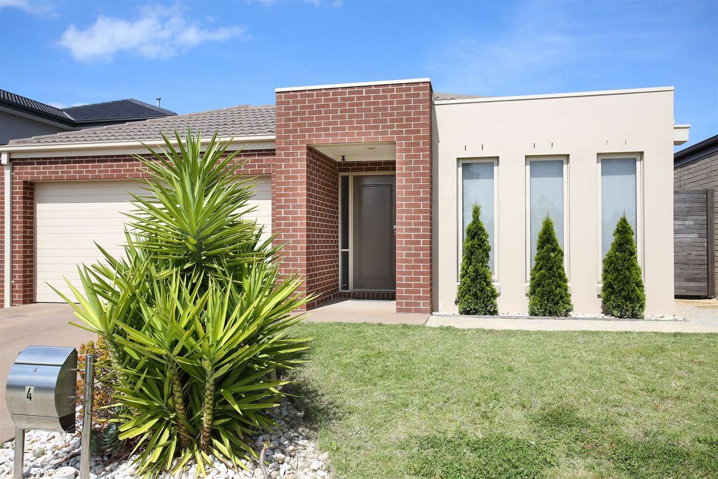 Main view of Homely house listing, 4 Sutton Rise, Cranbourne North VIC 3977