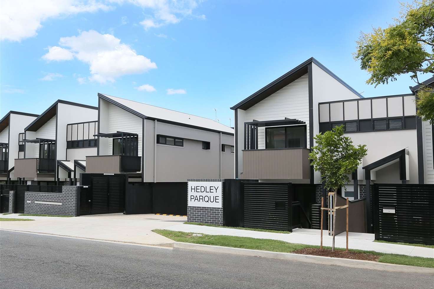 Main view of Homely townhouse listing, 2/60 Hedley Avenue, Nundah QLD 4012